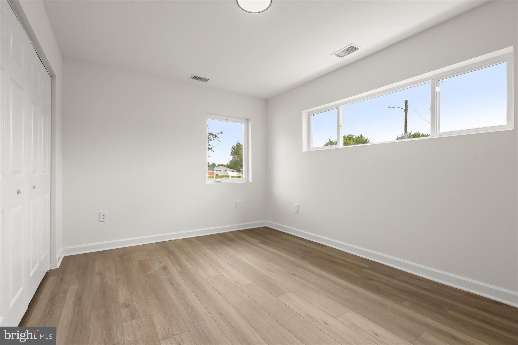 PARKVILLE - Residential