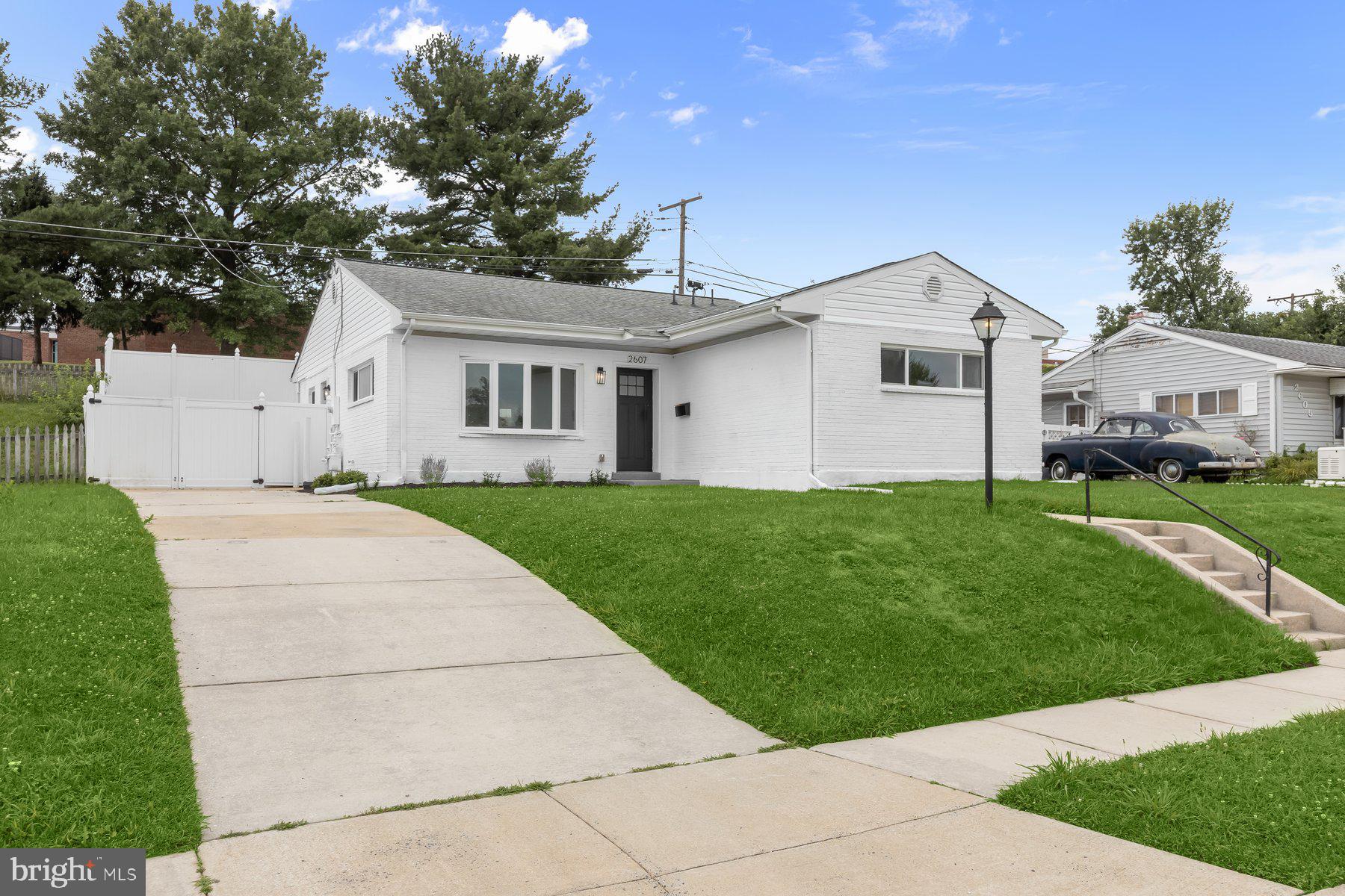 PARKVILLE - Residential