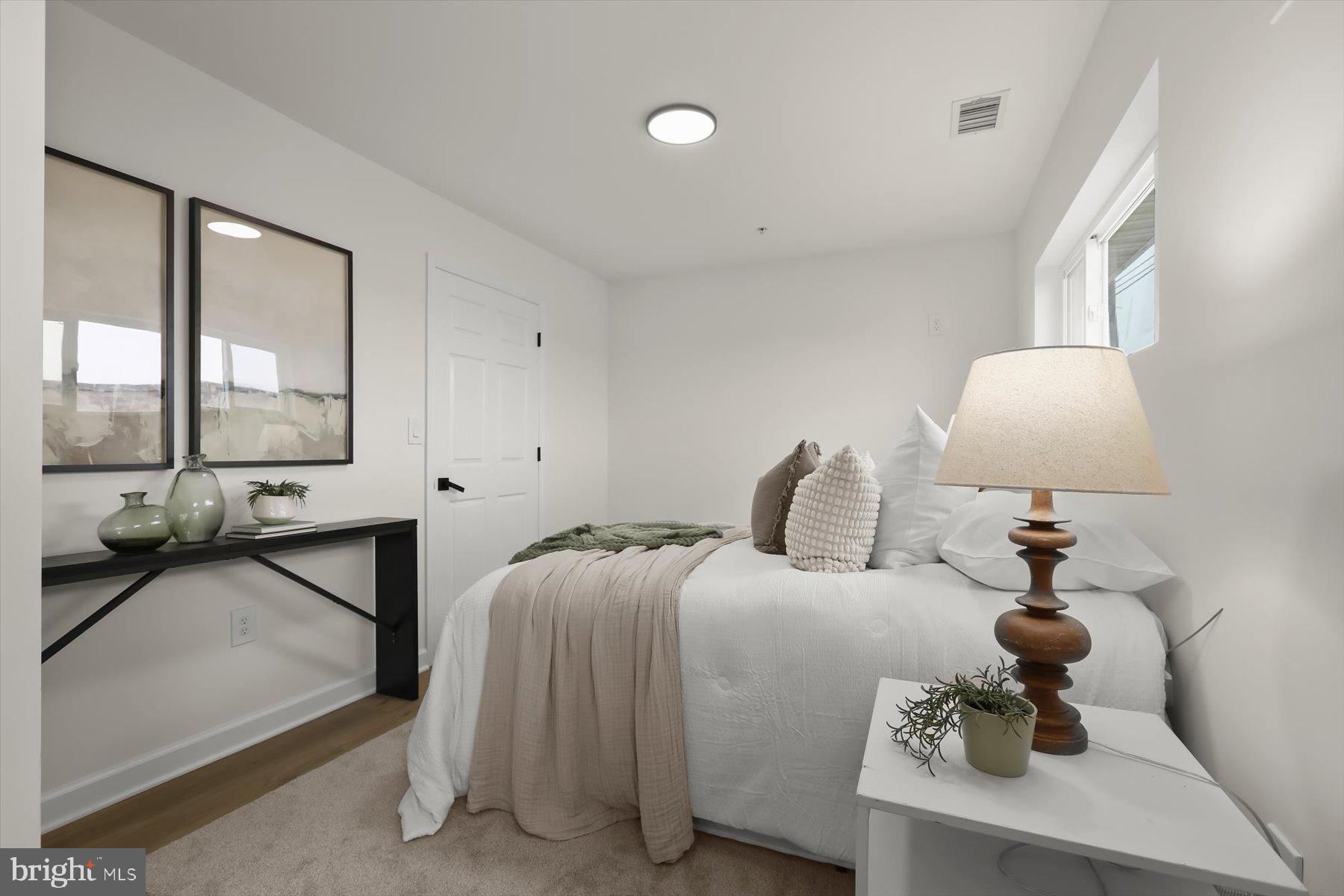 PARKVILLE - Residential