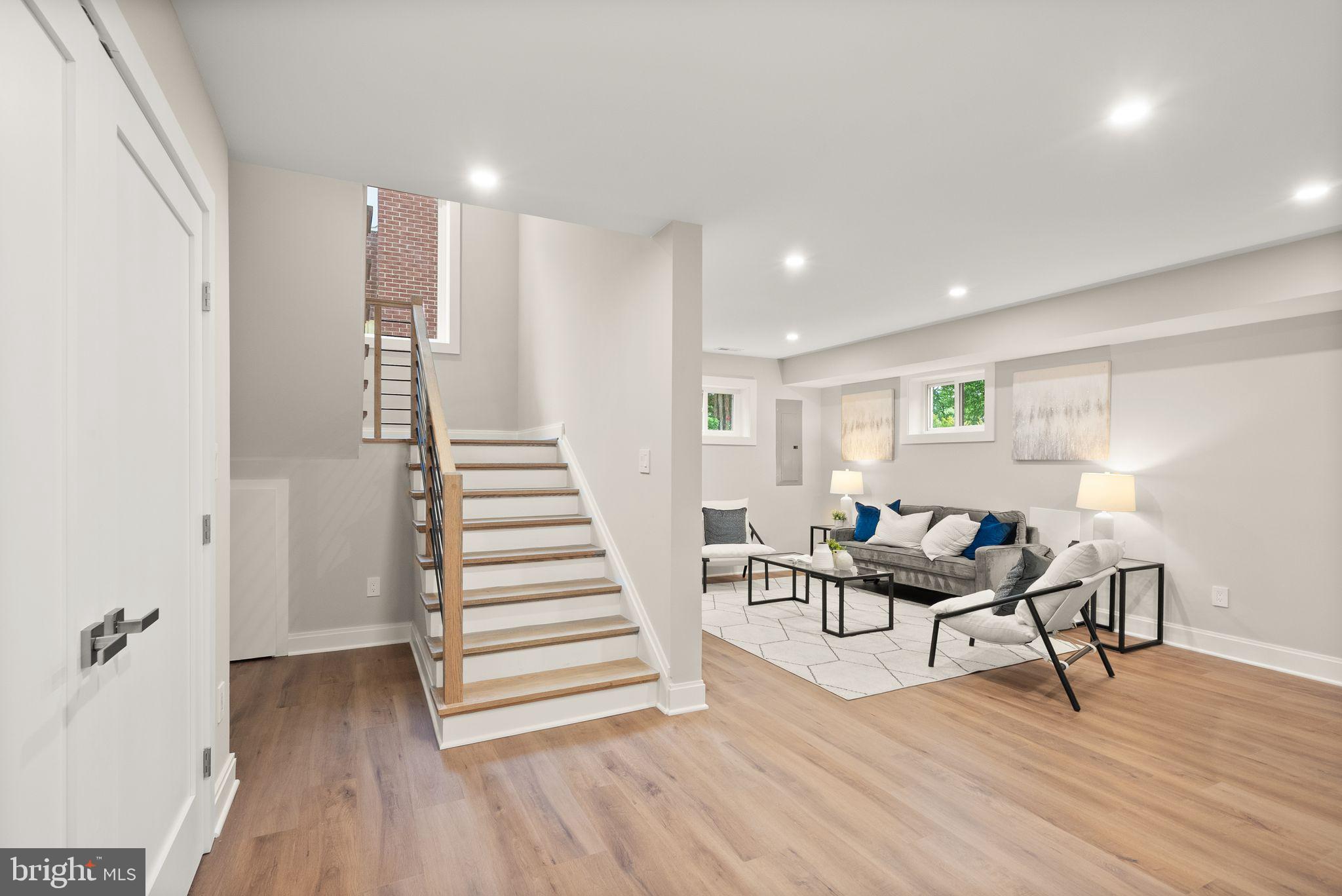 GLENCARLYN - Residential