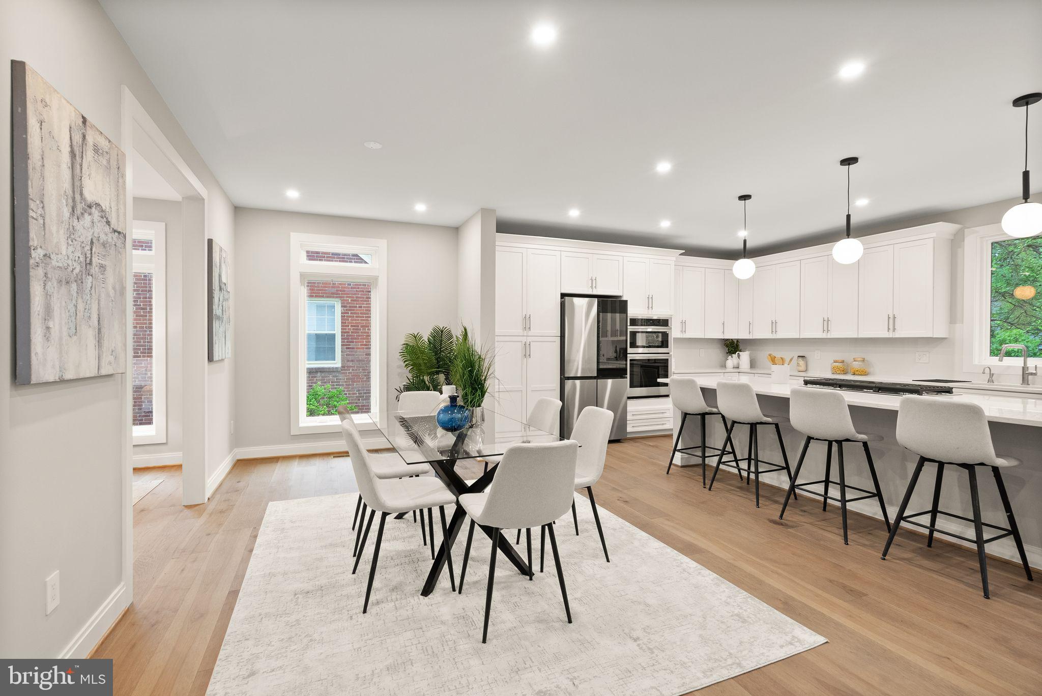GLENCARLYN - Residential