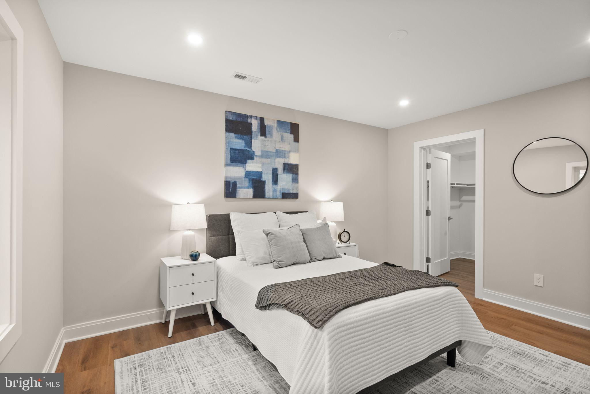 GLENCARLYN - Residential
