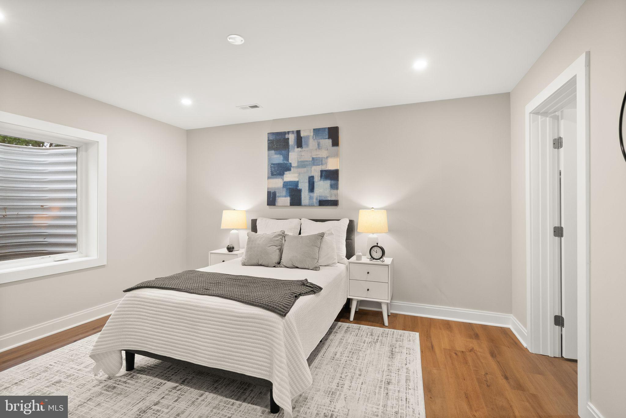 GLENCARLYN - Residential