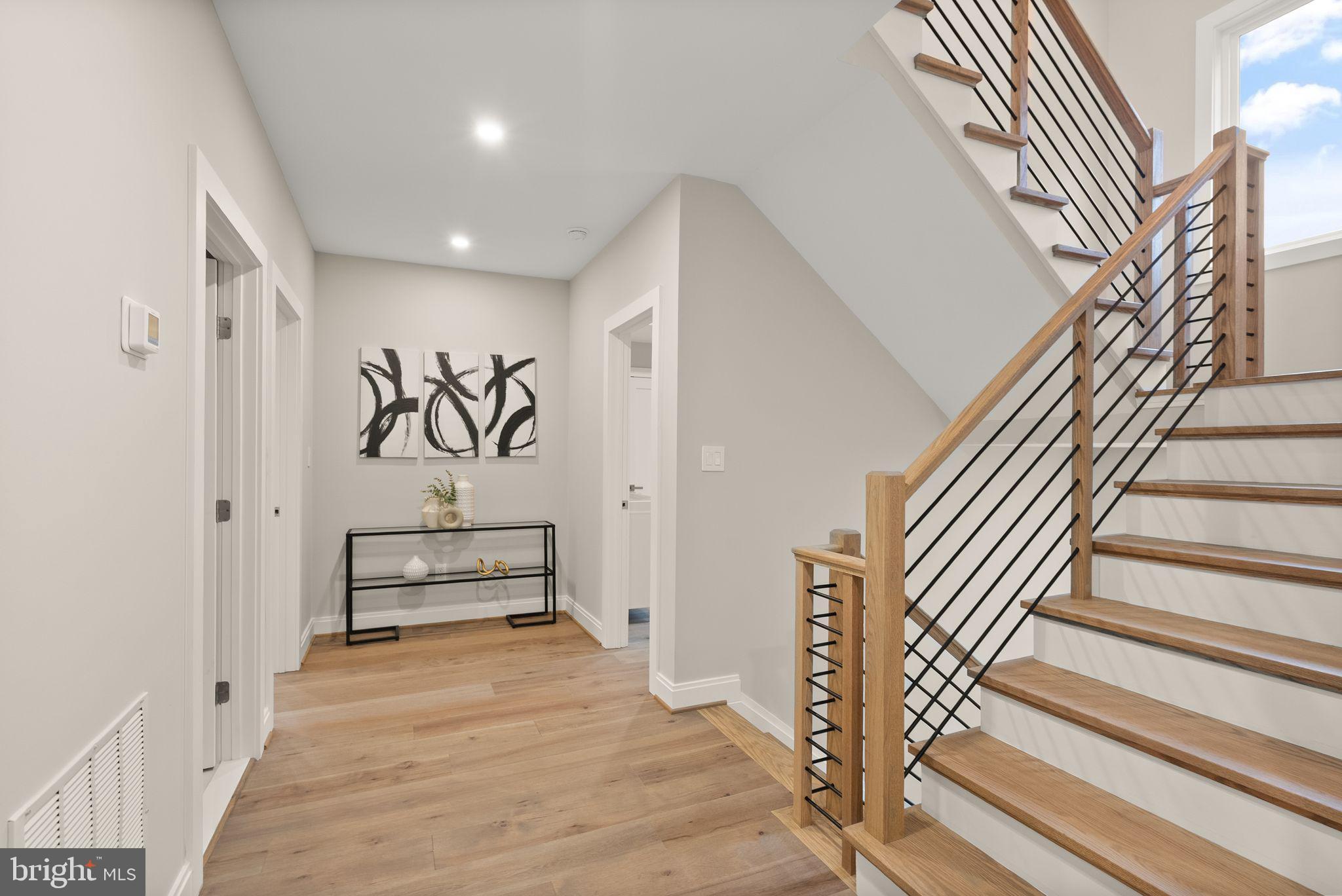 GLENCARLYN - Residential