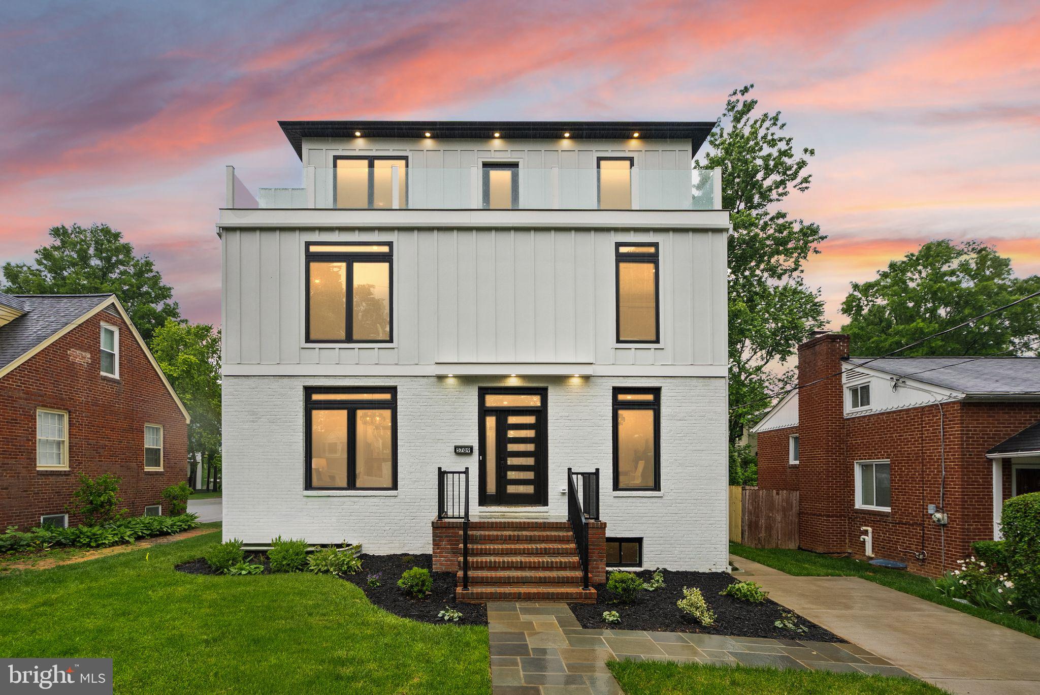 GLENCARLYN - Residential