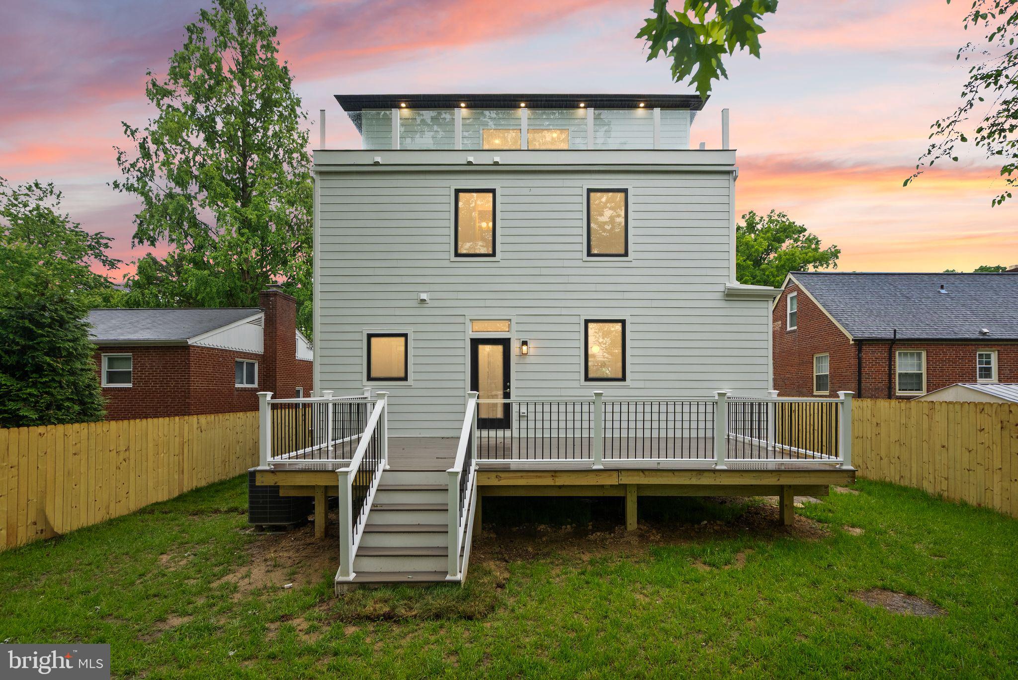 GLENCARLYN - Residential