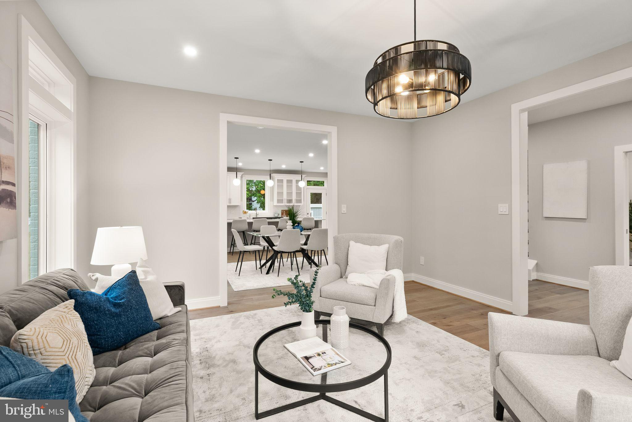 GLENCARLYN - Residential