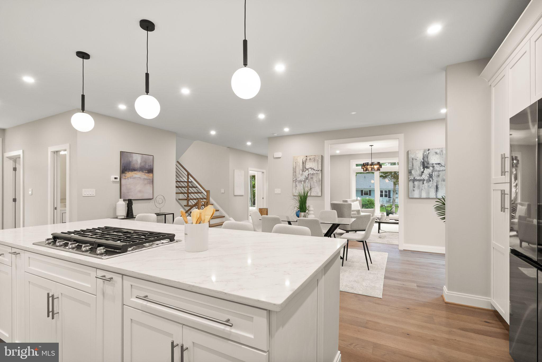 GLENCARLYN - Residential