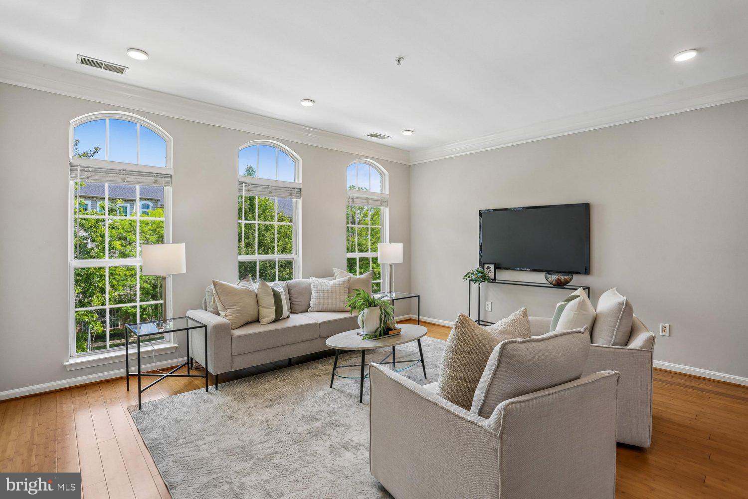 LAKELANDS - Residential