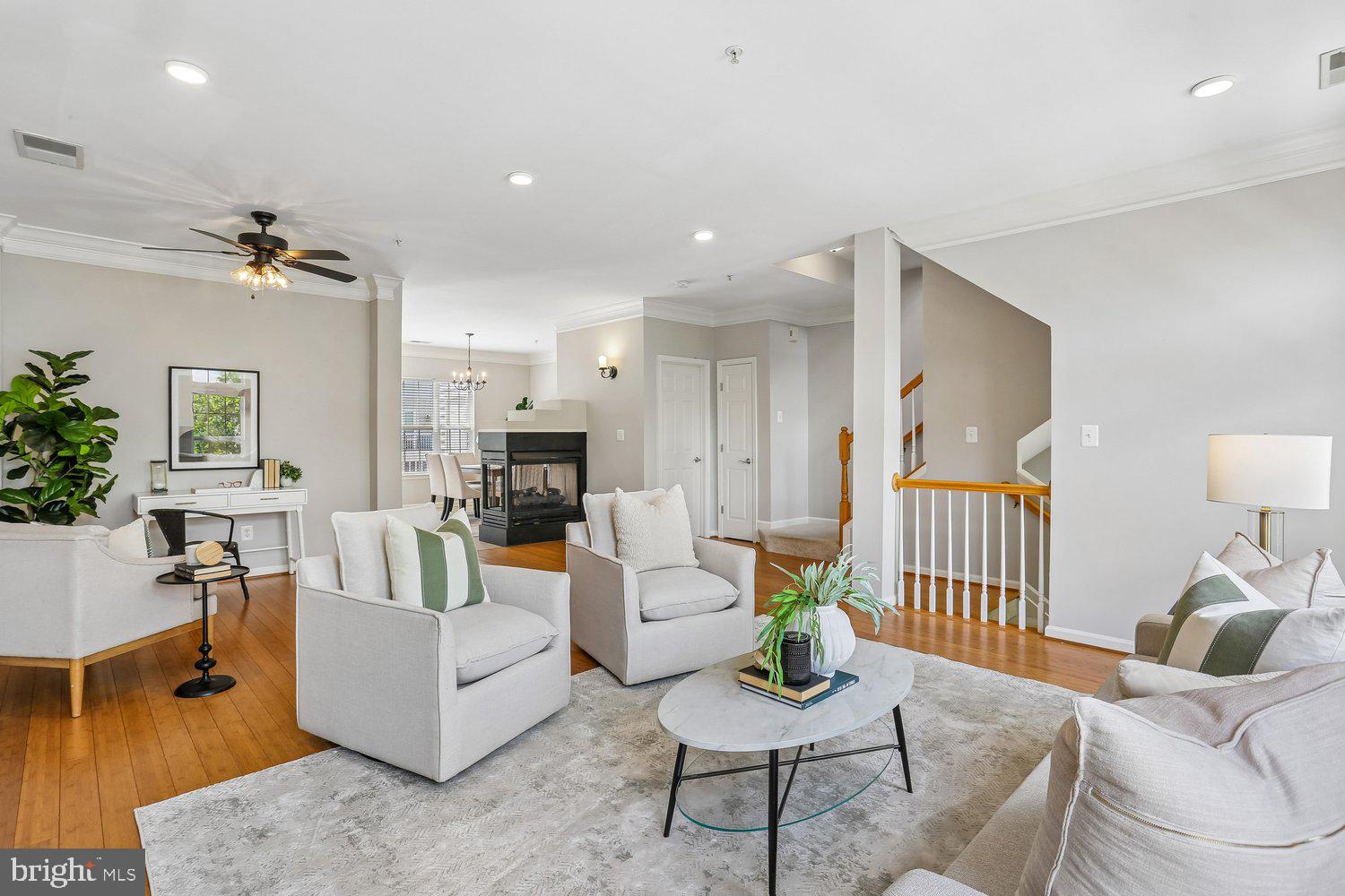 LAKELANDS - Residential