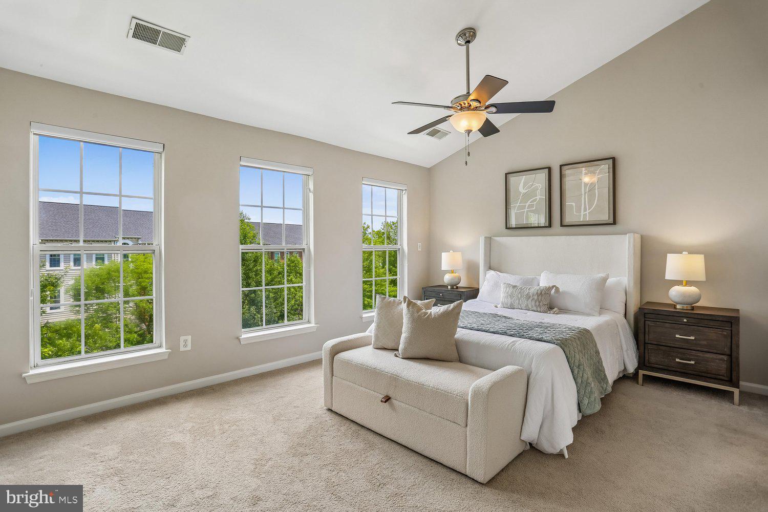 LAKELANDS - Residential