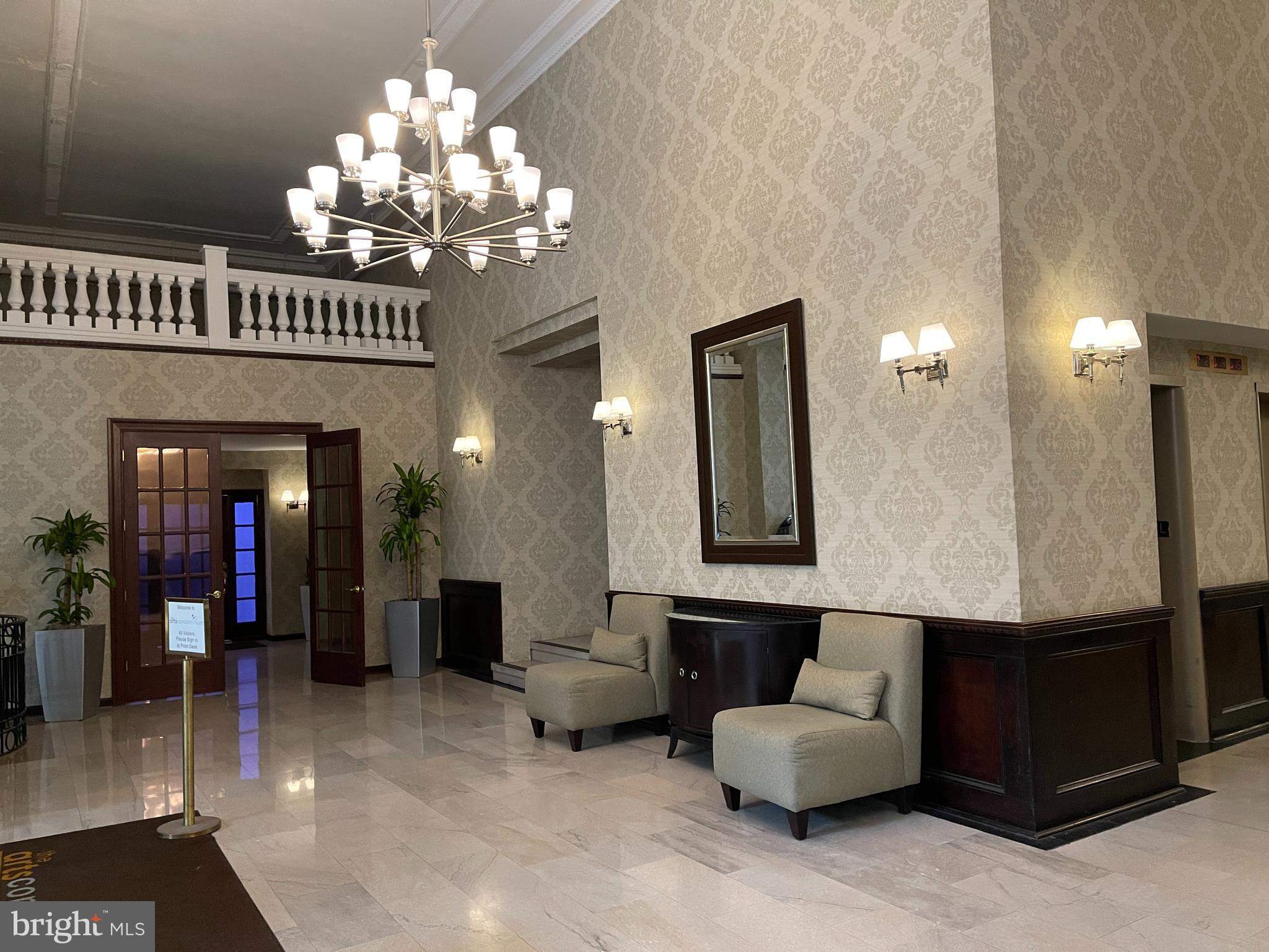 AVENUE OF THE ARTS - Residential