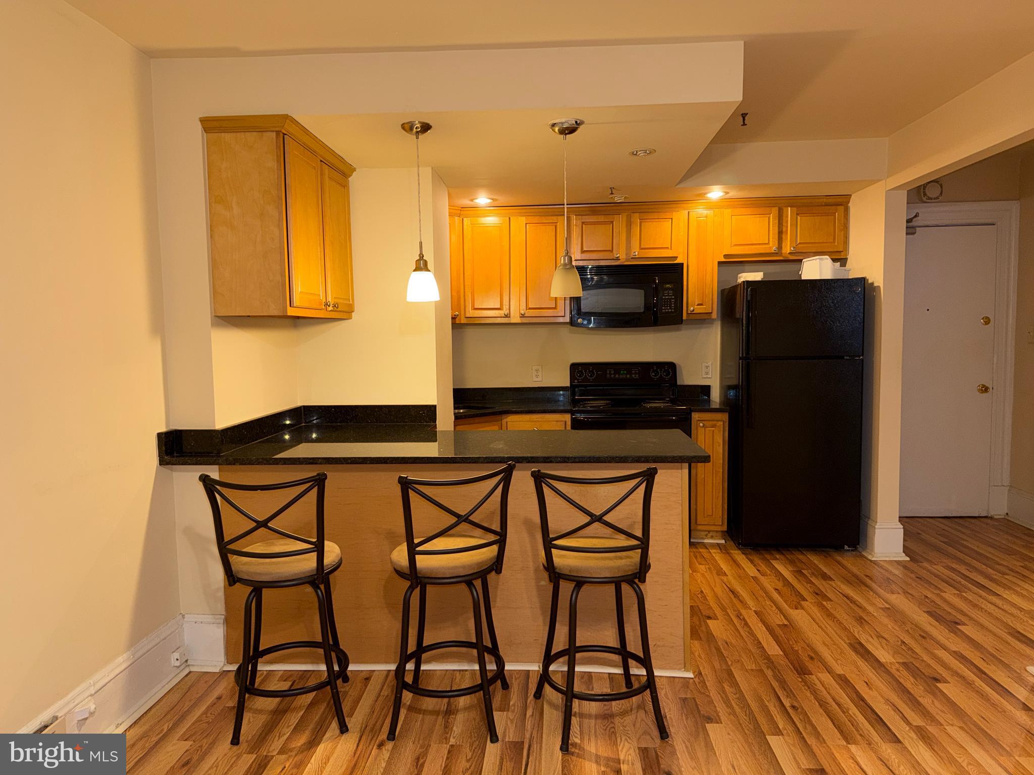 AVENUE OF THE ARTS - Residential
