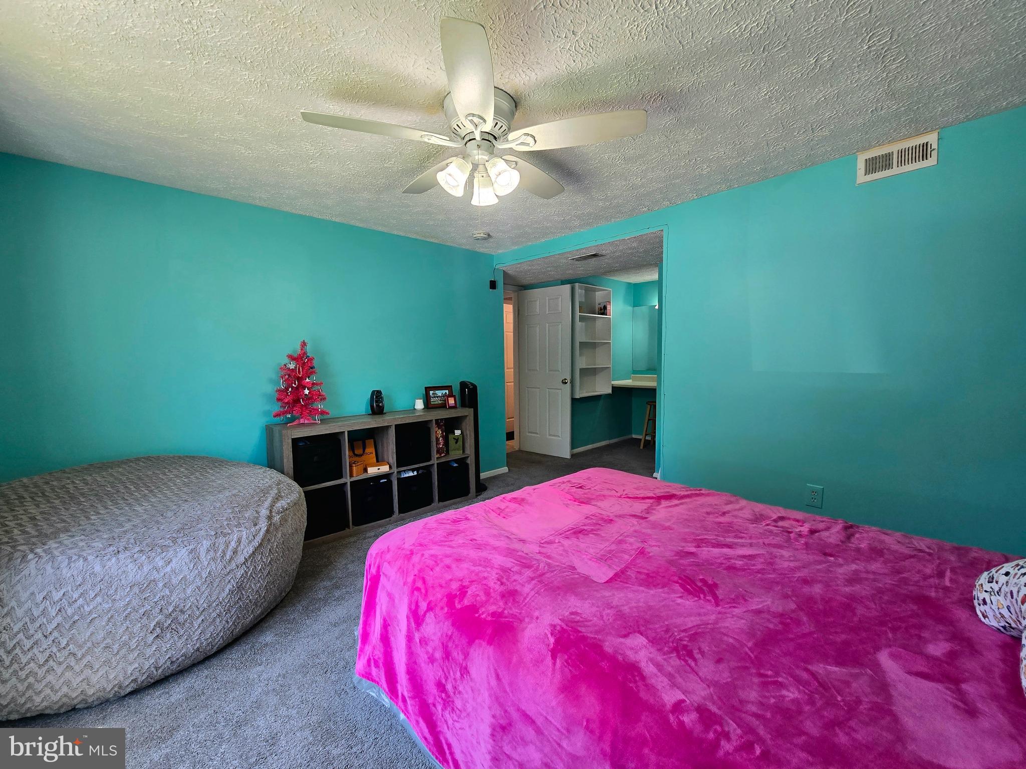 CHESTERFIELD GARDEN CONDOMINIUM - Residential