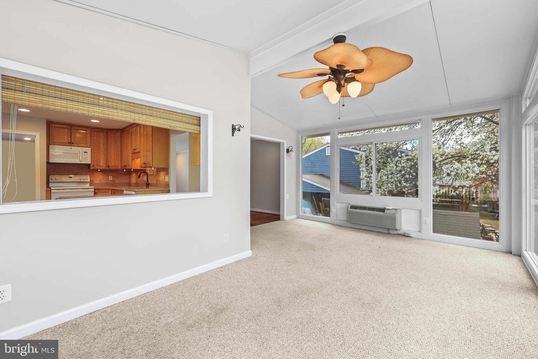 RIVERSIDE ESTATES - Residential