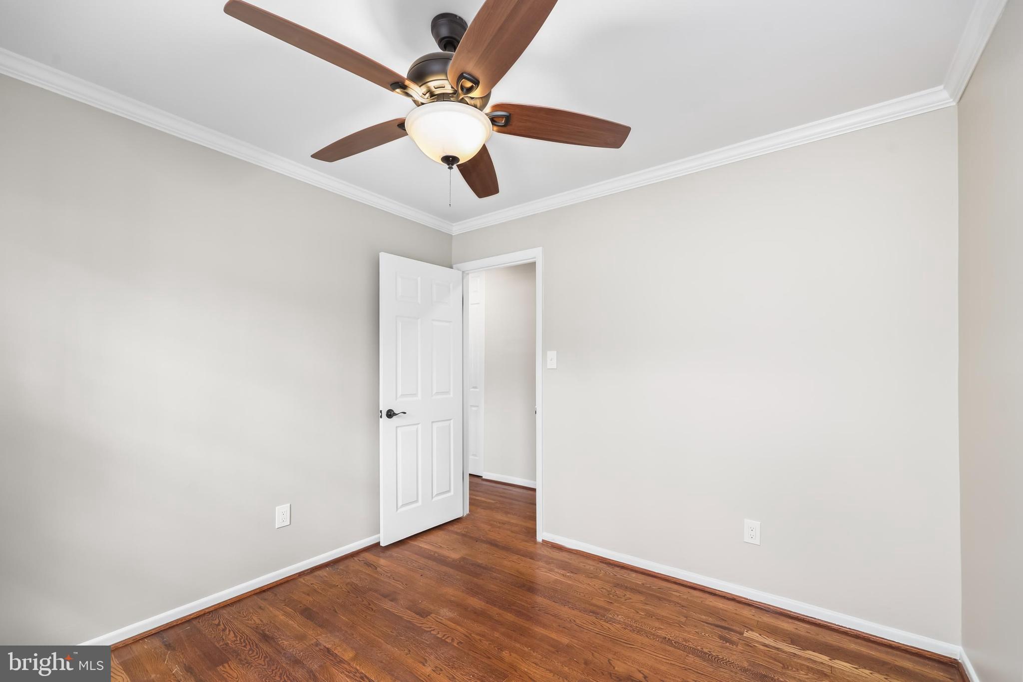 RIVERSIDE ESTATES - Residential