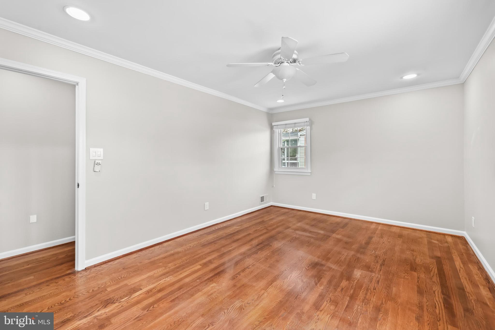 RIVERSIDE ESTATES - Residential