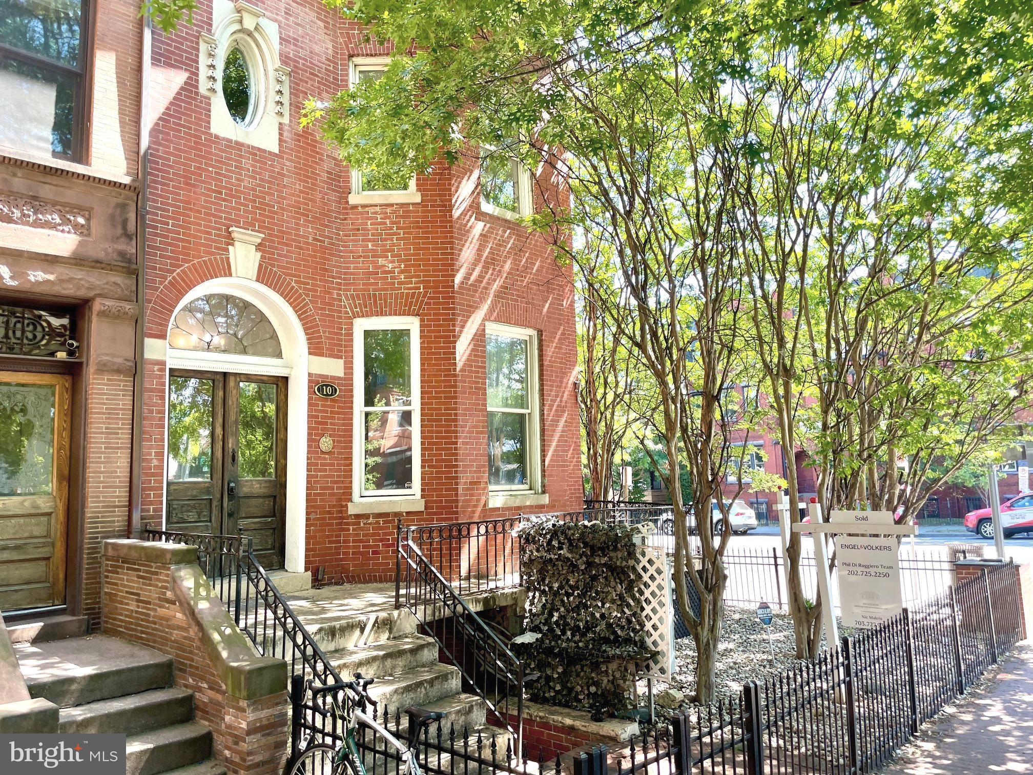 LOGAN CIRCLE - Residential Income