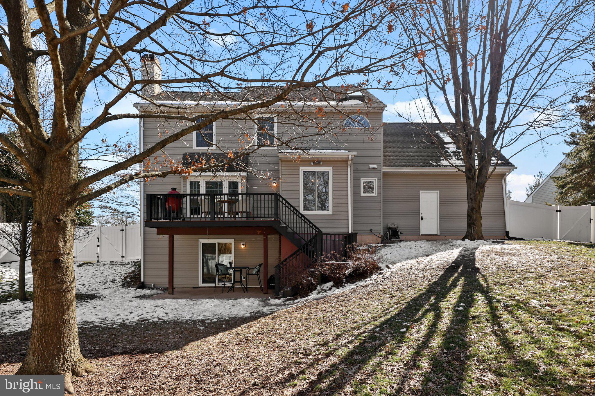 HIDDEN CREEK - Residential
