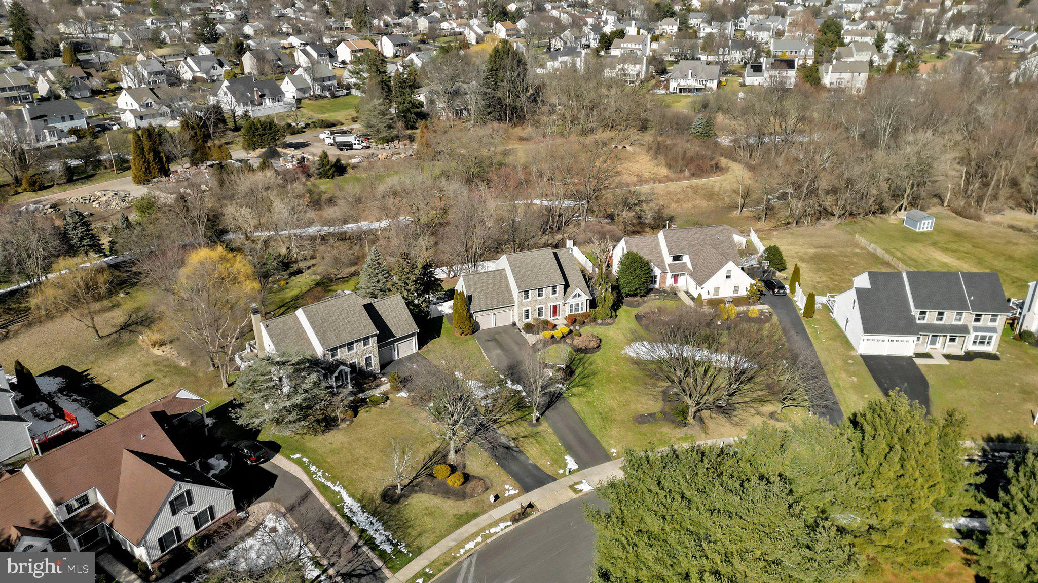 HIDDEN CREEK - Residential