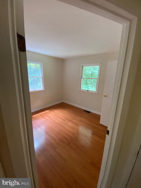 OX ROAD ESTATES - Residential Lease