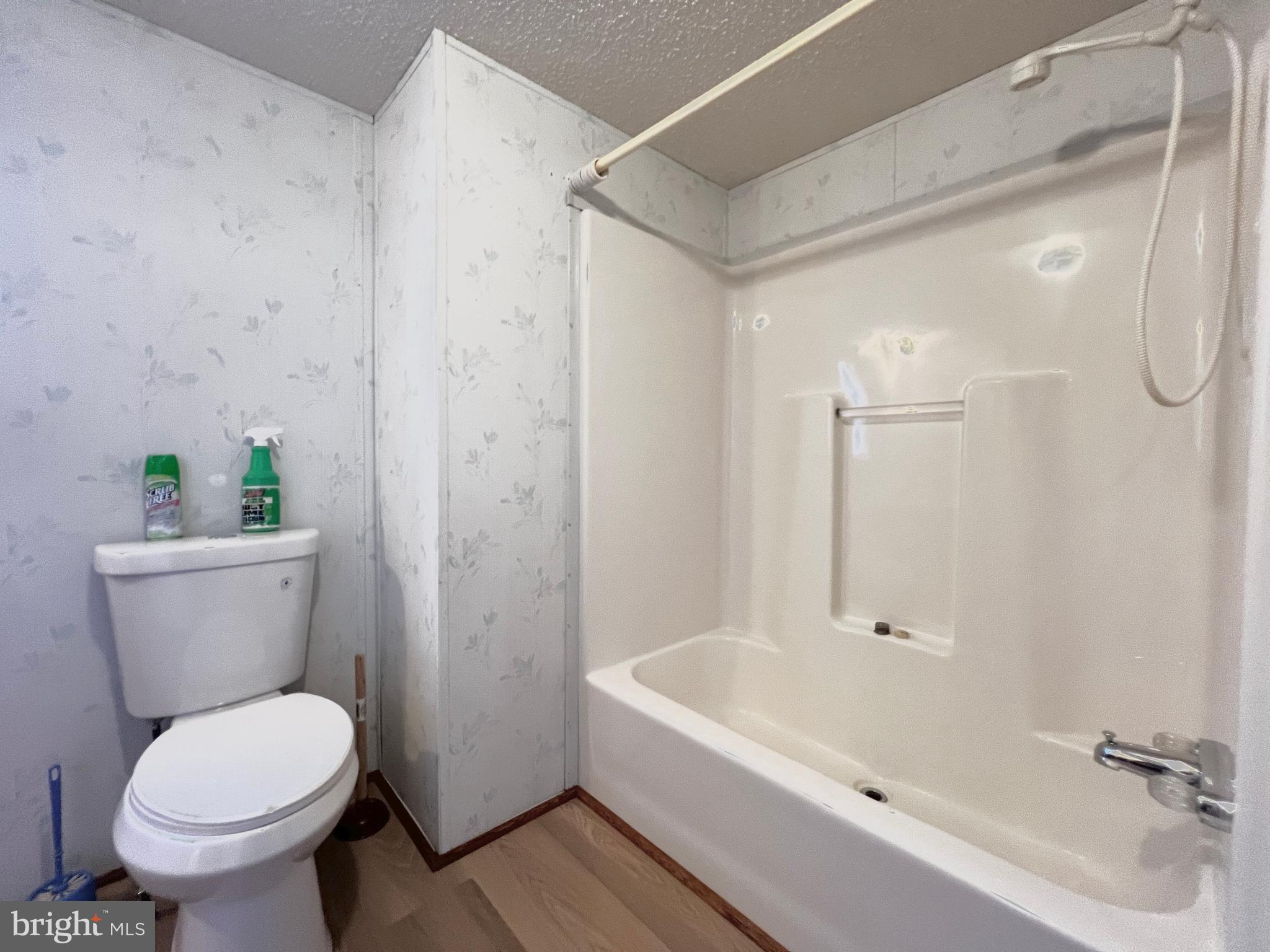 WAYSONS WOODS MANUFACTURED HOME COMMUNITY - Residential