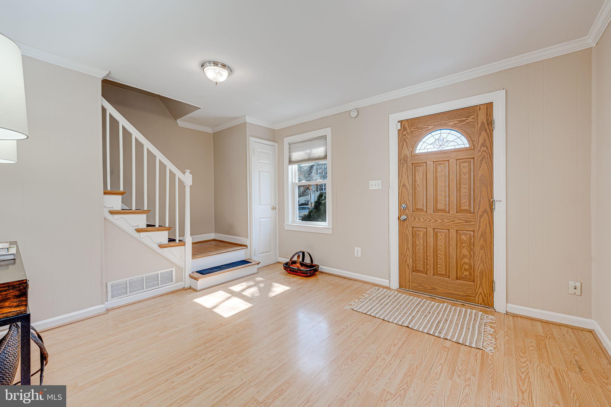 HUNTINGTON - Residential Lease