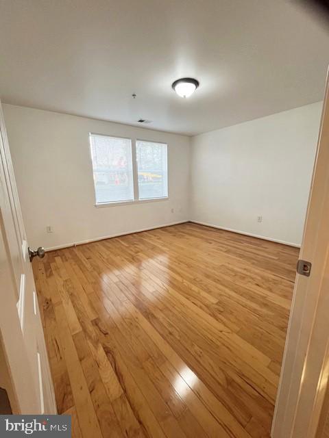 ASHBURN VILLAGE - Residential
