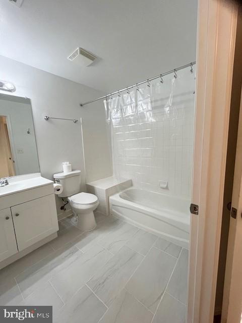 ASHBURN VILLAGE - Residential