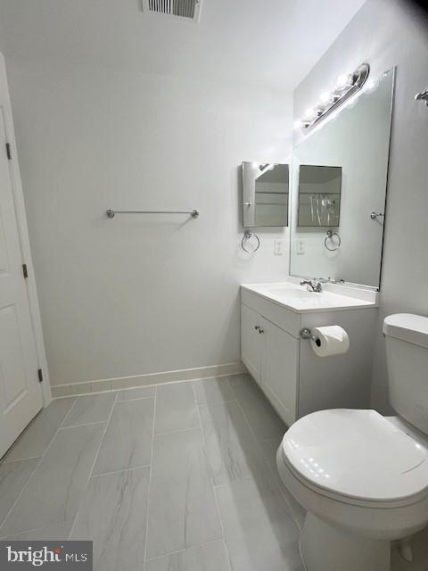ASHBURN VILLAGE - Residential