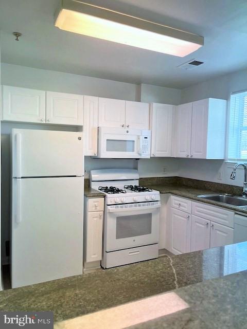 ASHBURN VILLAGE - Residential