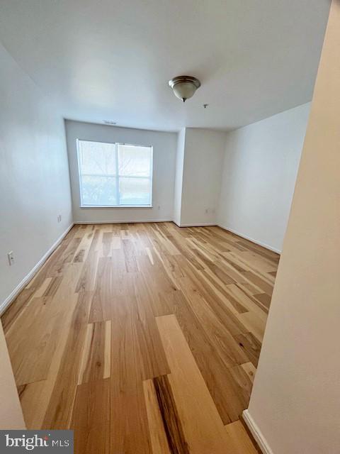 ASHBURN VILLAGE - Residential