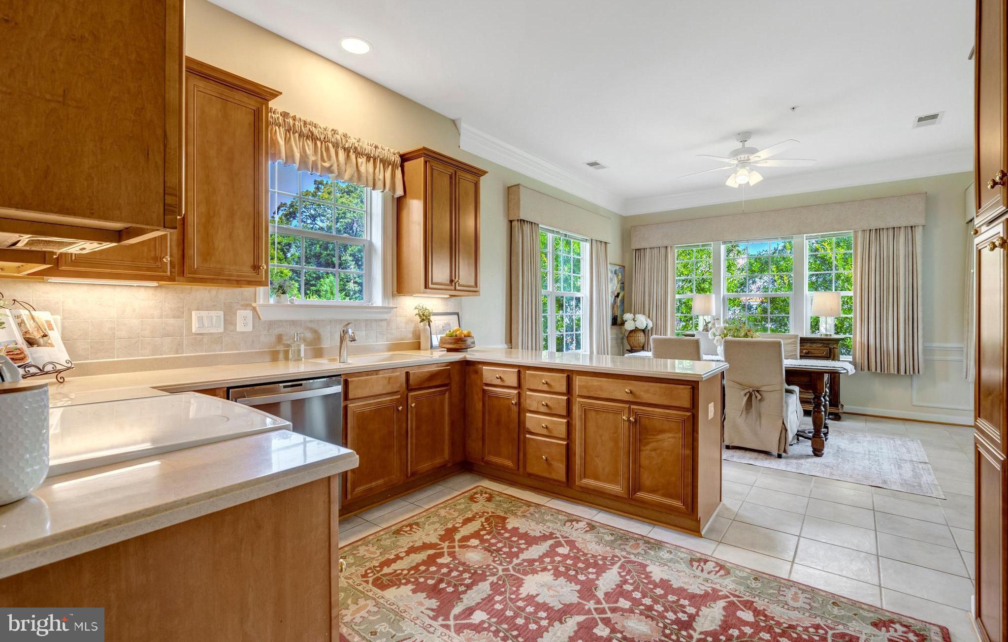 HIDDENBROOK - Residential