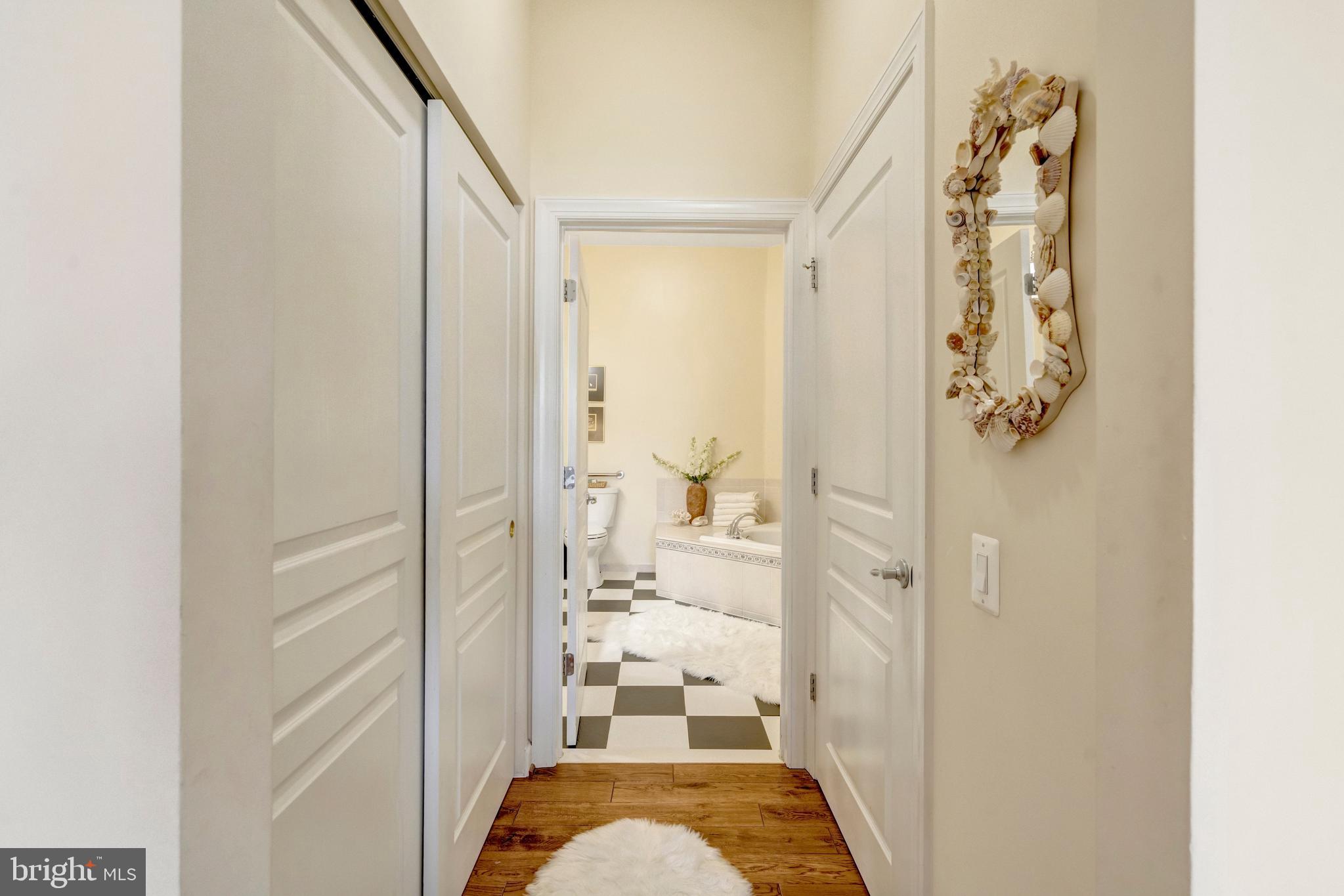 HIDDENBROOK - Residential