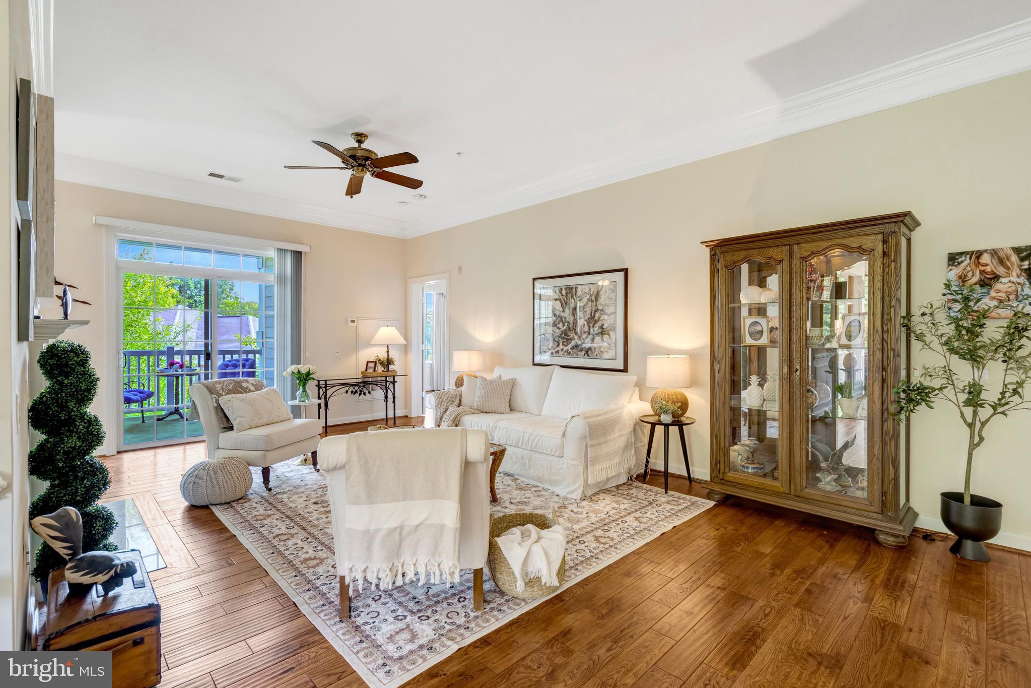 HIDDENBROOK - Residential