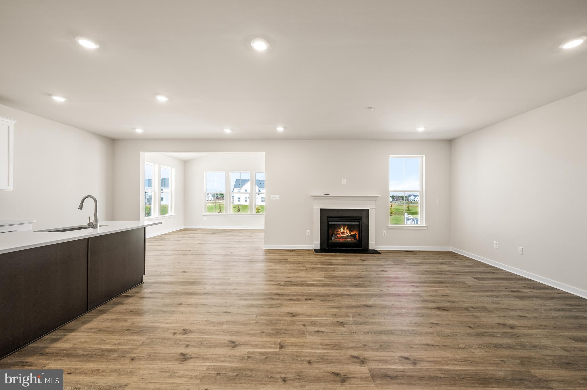 COLONY AT SUMMIT BRIDGE EAST - Residential