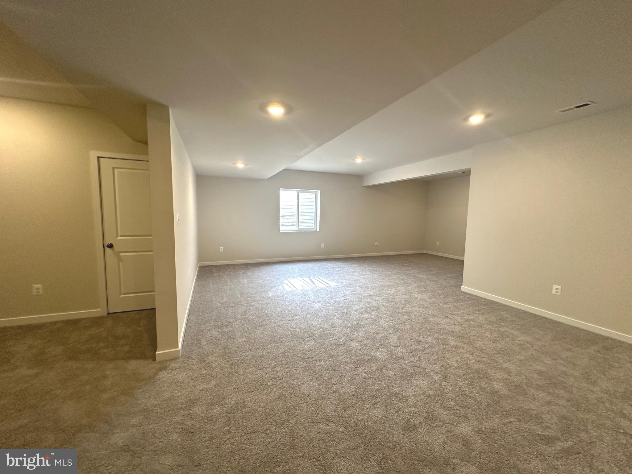 COLONY AT SUMMIT BRIDGE EAST - Residential
