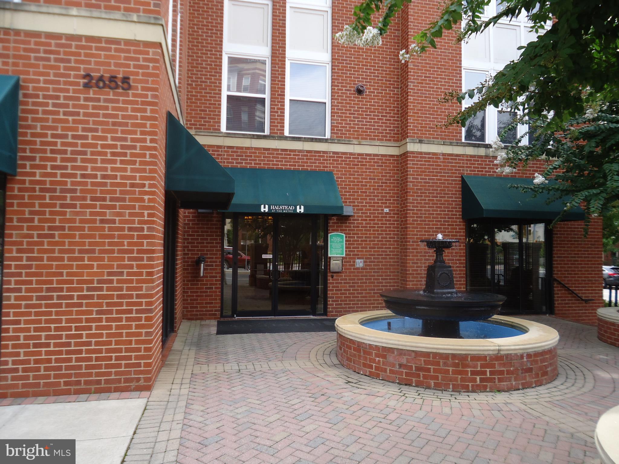 HALSTEAD AT THE METRO - Residential