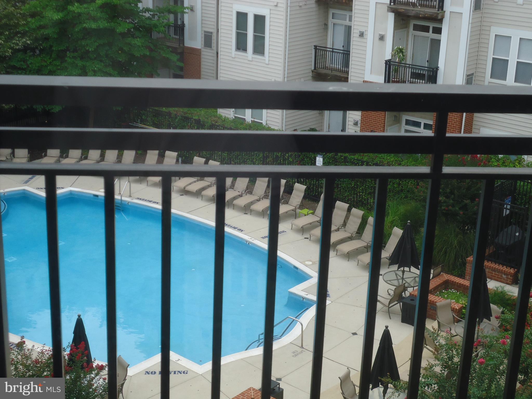 HALSTEAD AT THE METRO - Residential