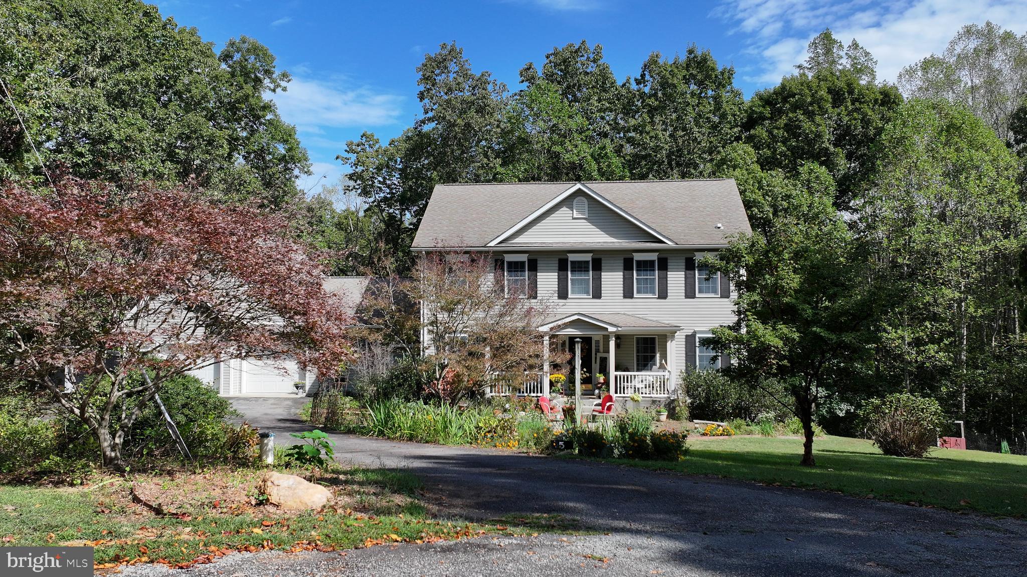 PINE HARBOUR - Residential