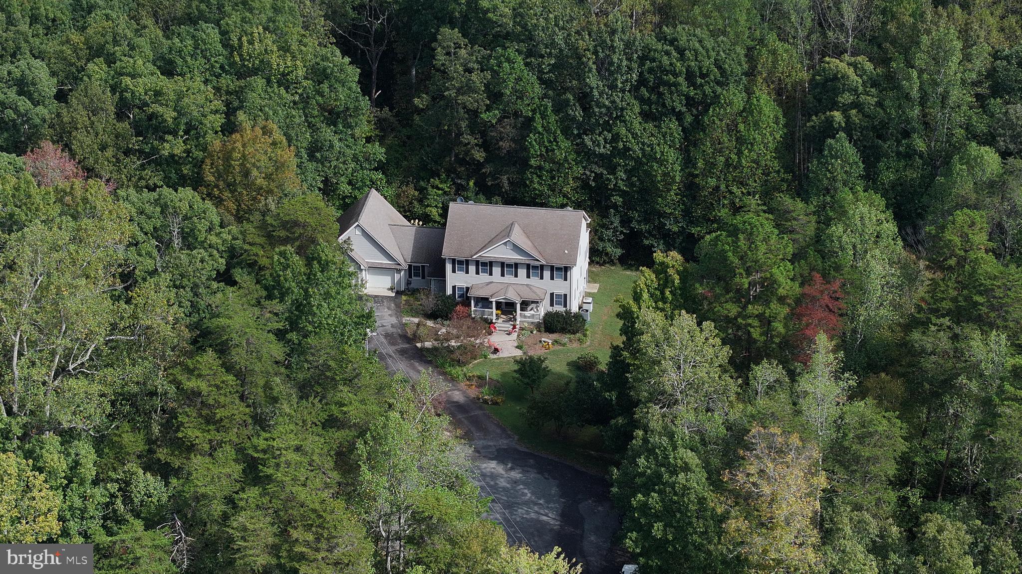 PINE HARBOUR - Residential