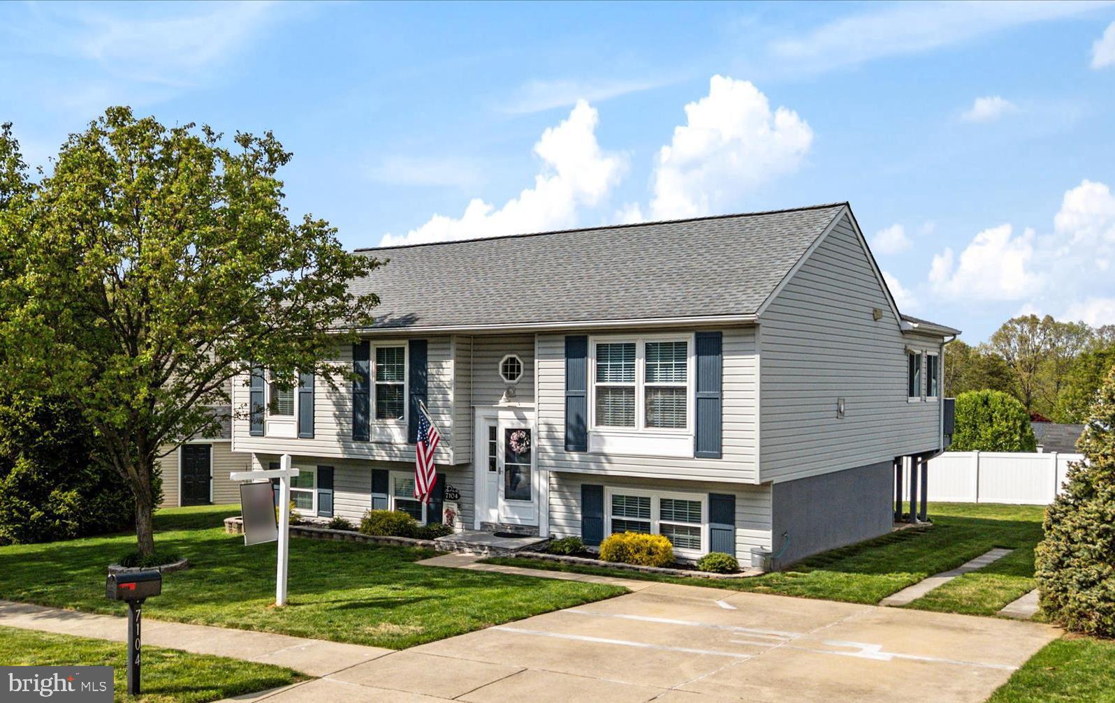 GARLAND - Residential
