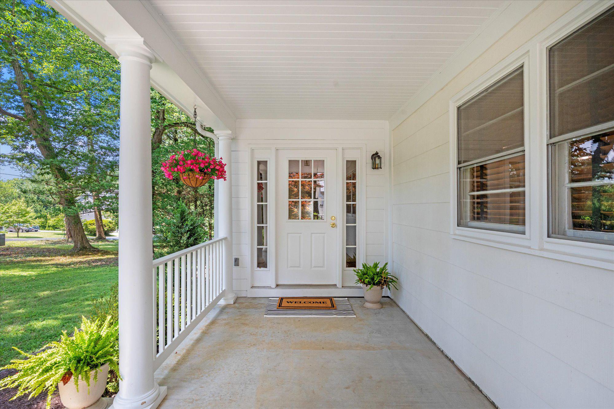 FIVE OAKS - Residential