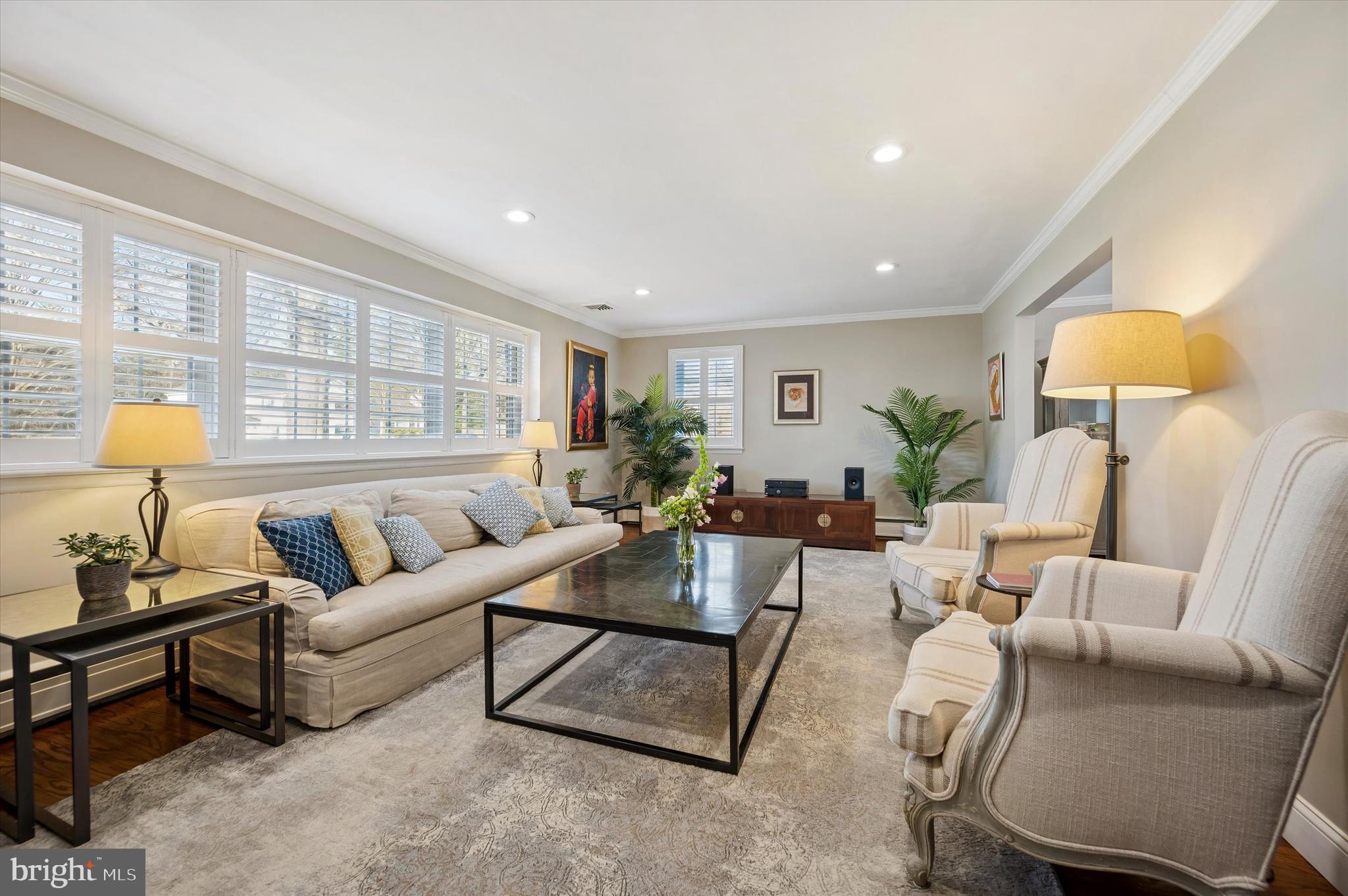 WILLOWBROOK - Residential