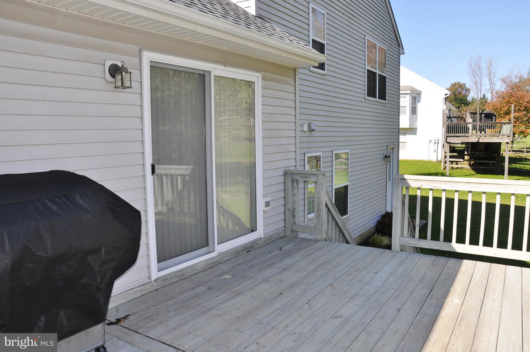 ICE HOUSE ESTATES - Residential