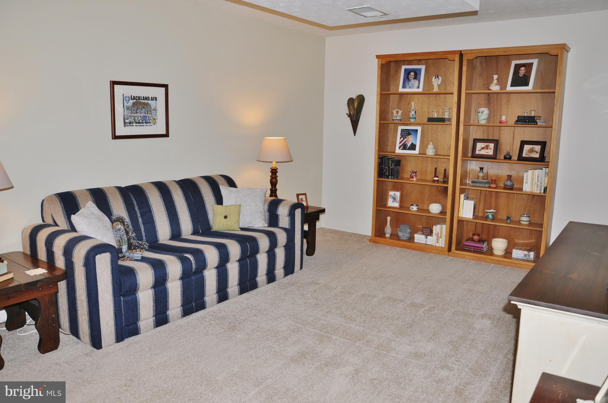 ICE HOUSE ESTATES - Residential