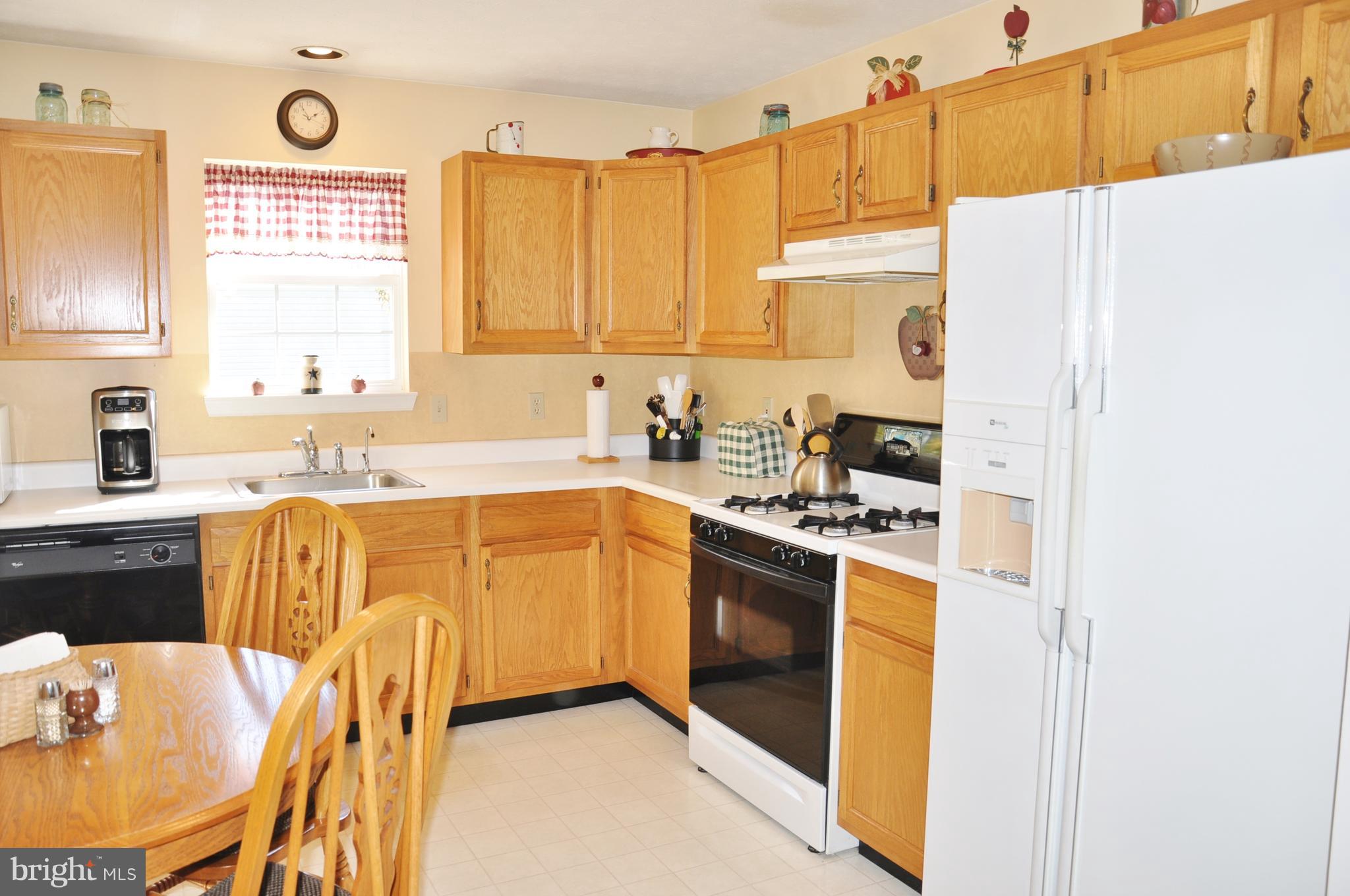 ICE HOUSE ESTATES - Residential