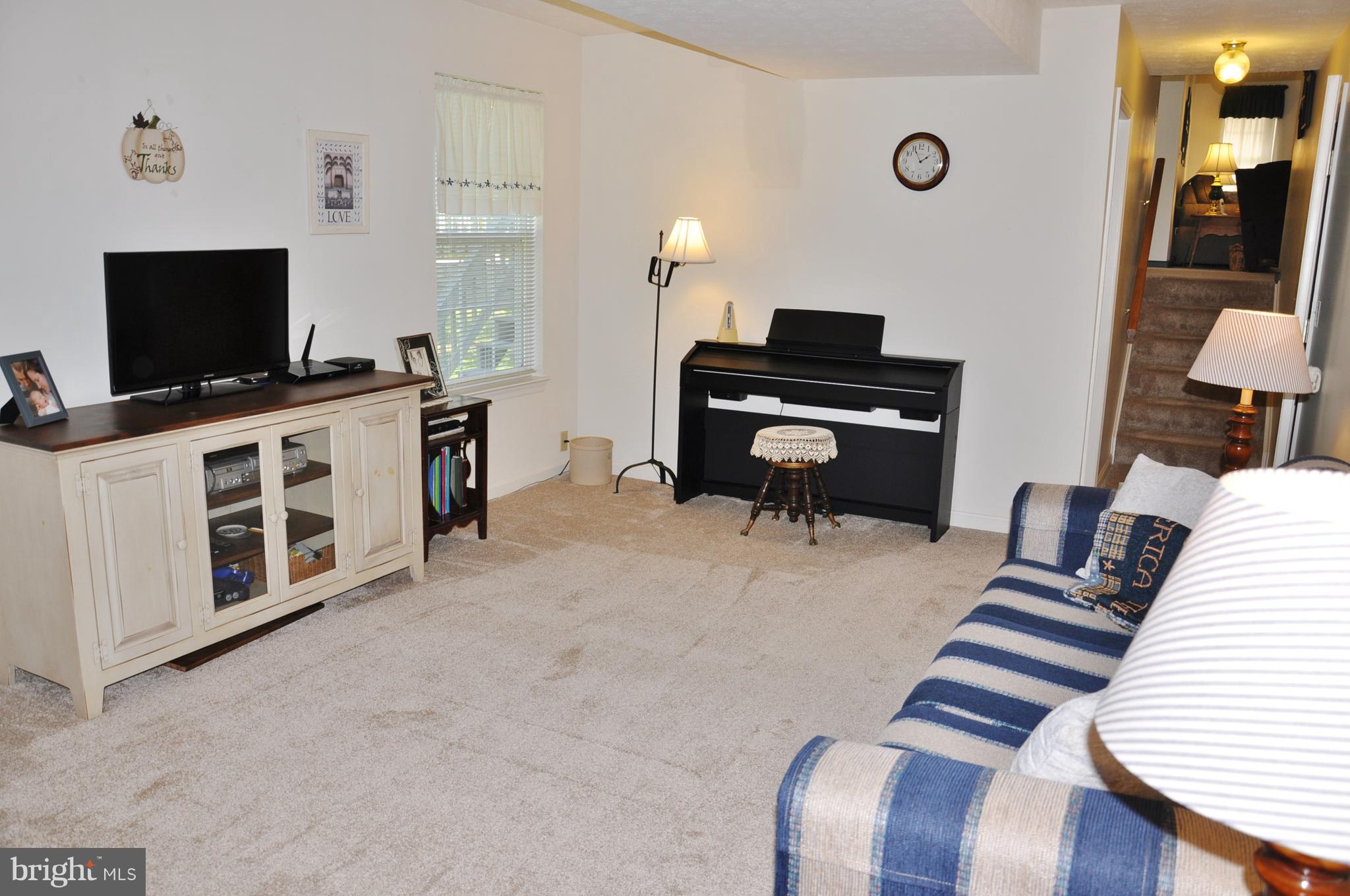 ICE HOUSE ESTATES - Residential