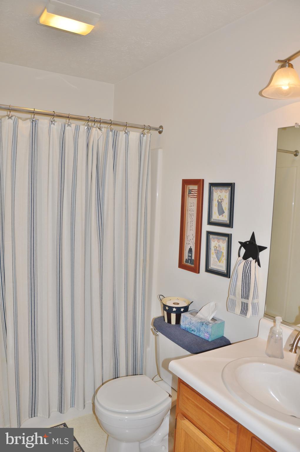 ICE HOUSE ESTATES - Residential
