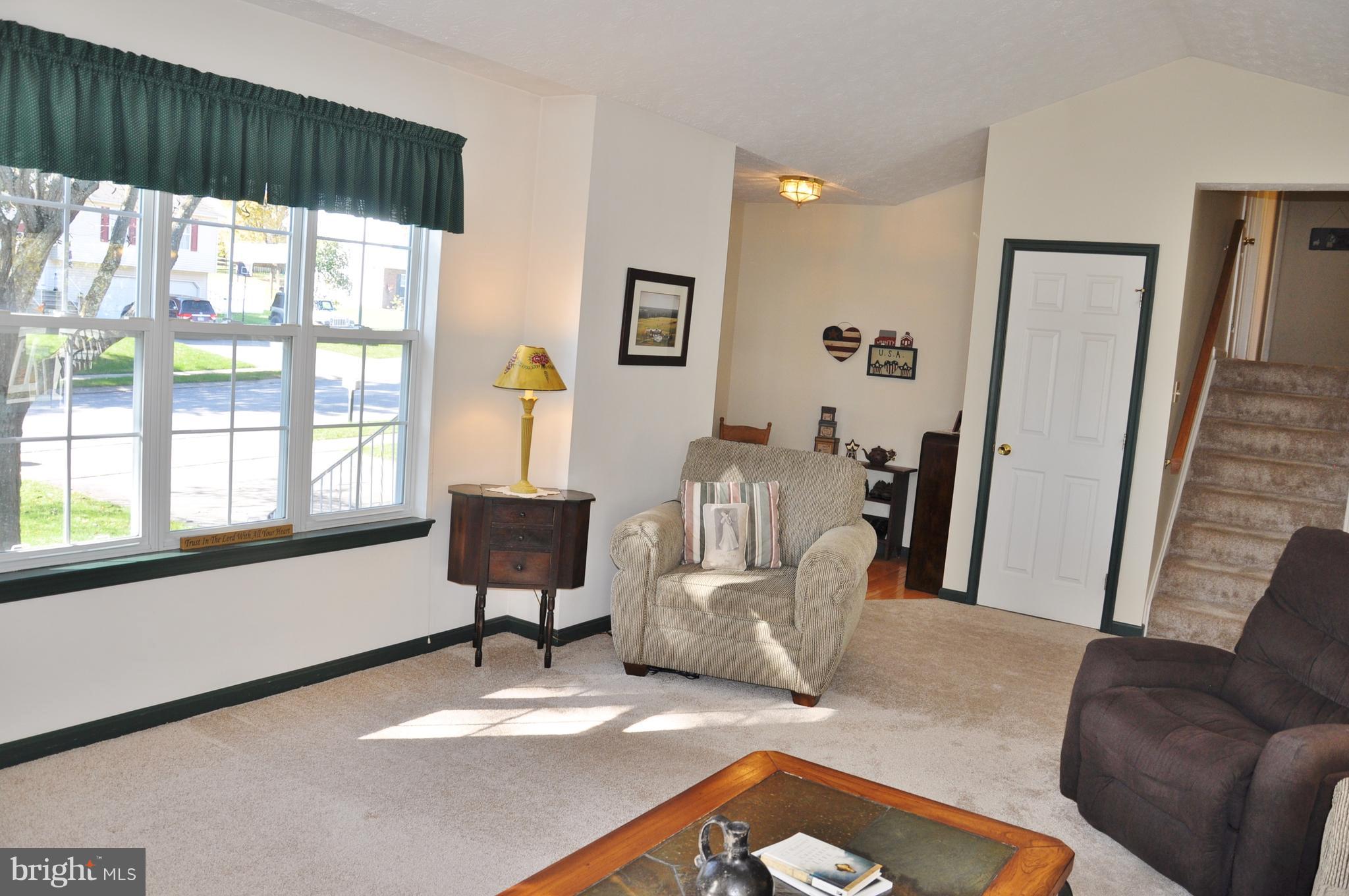 ICE HOUSE ESTATES - Residential